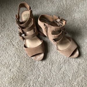 Vince Camuto Sandals